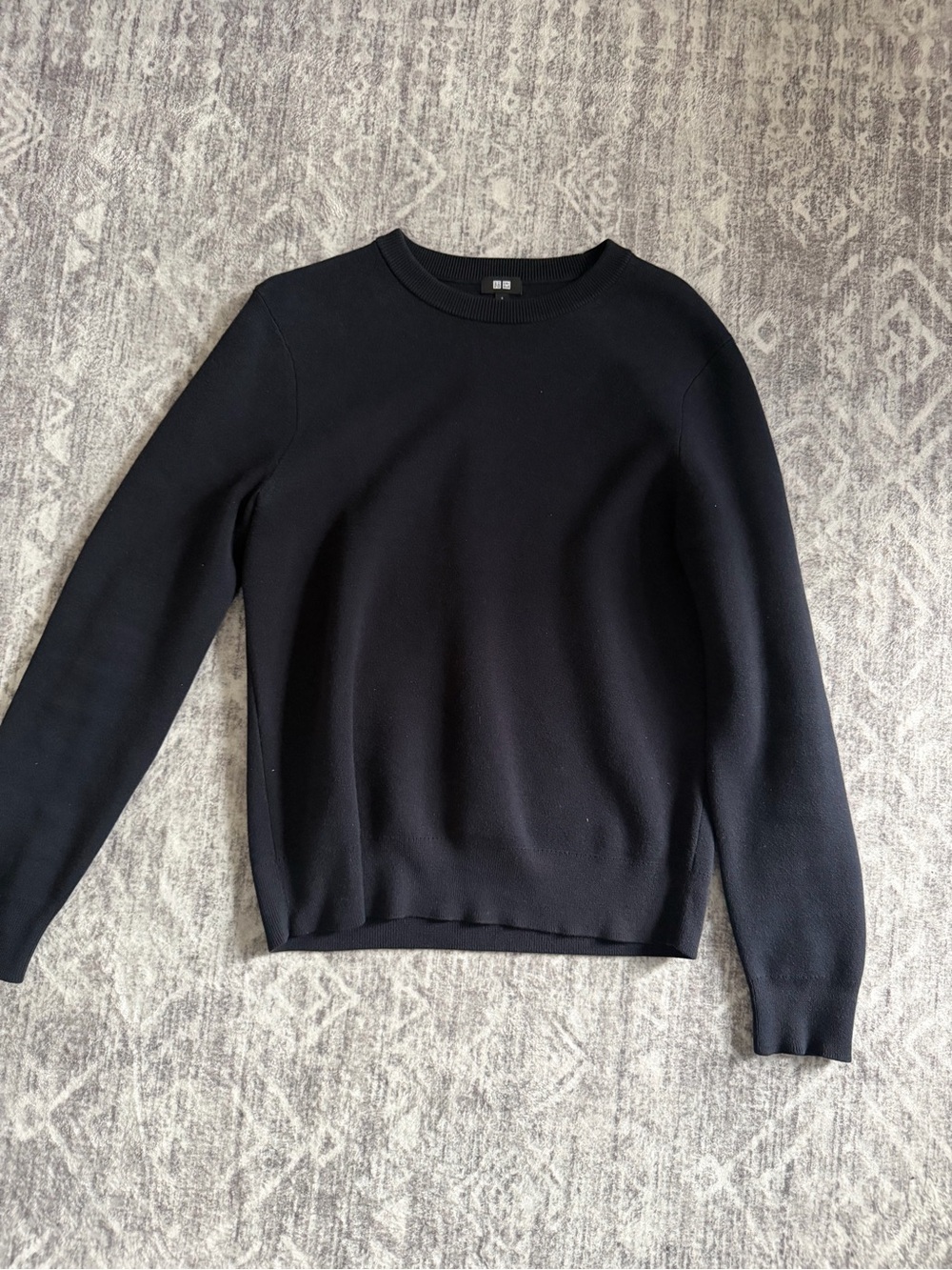 Uniqlo Men's Navy Blue Milano Crewneck Sweater - S